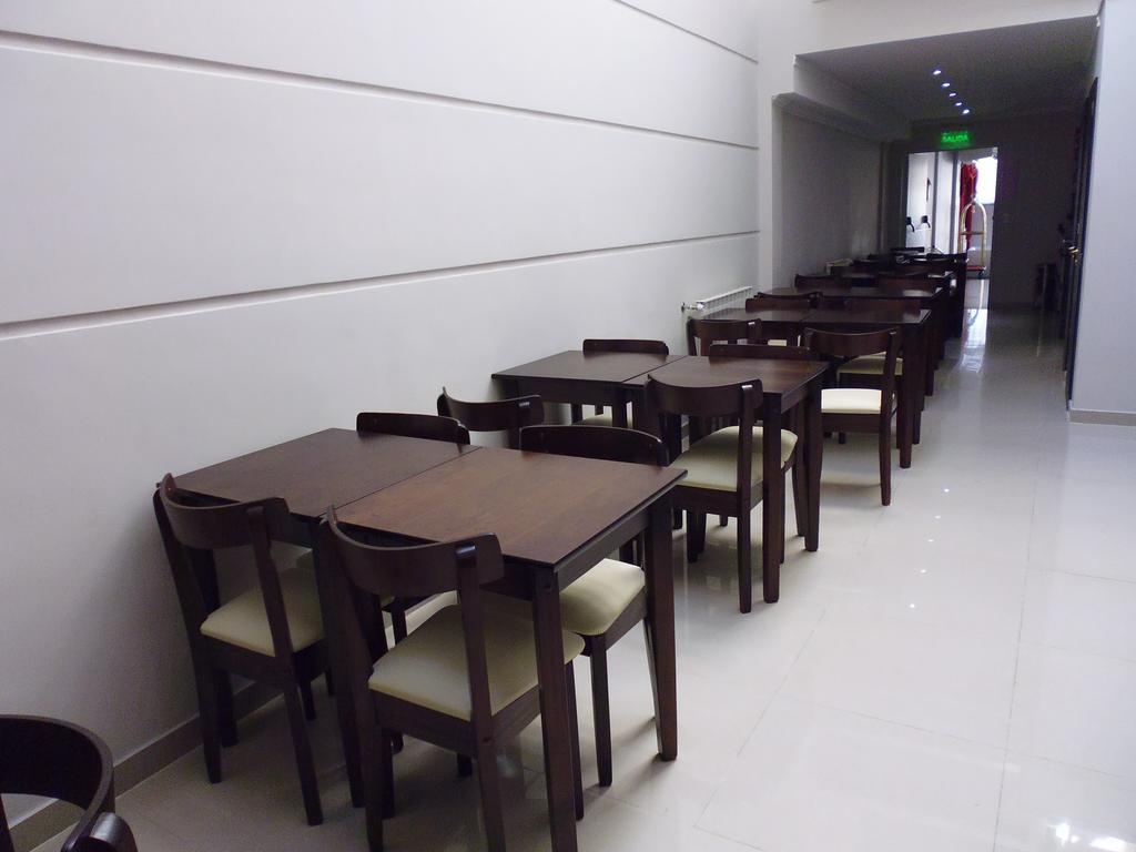 Hotel Athos Buenos Aires Esterno foto