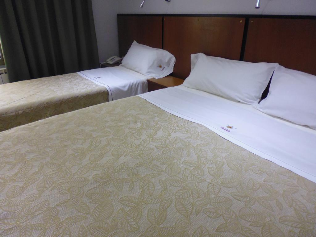 Hotel Athos Buenos Aires Esterno foto