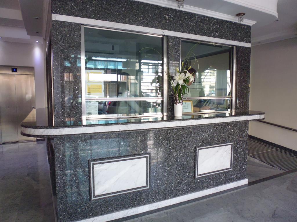 Hotel Athos Buenos Aires Esterno foto