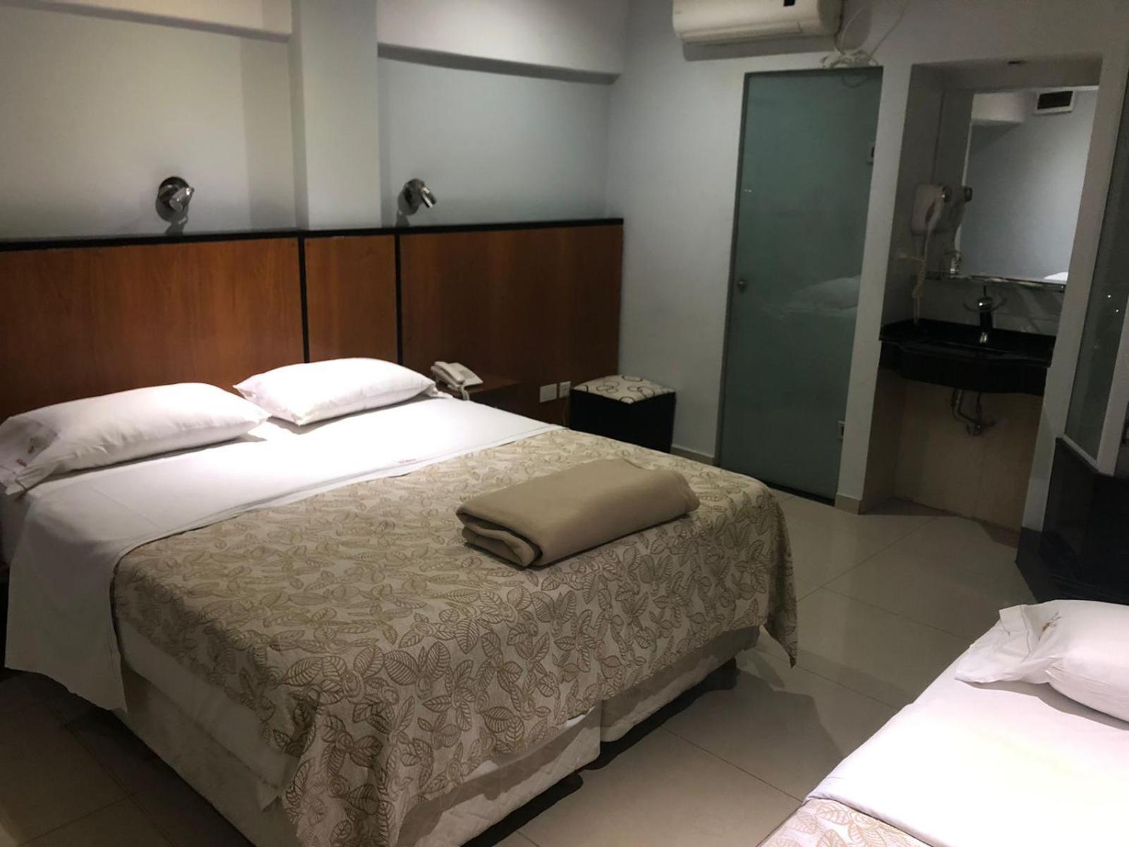 Hotel Athos Buenos Aires Esterno foto
