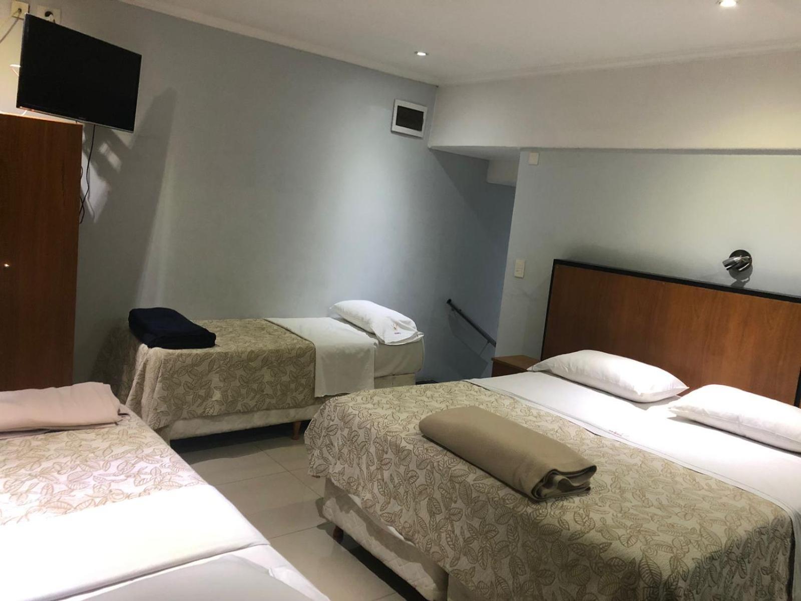 Hotel Athos Buenos Aires Esterno foto