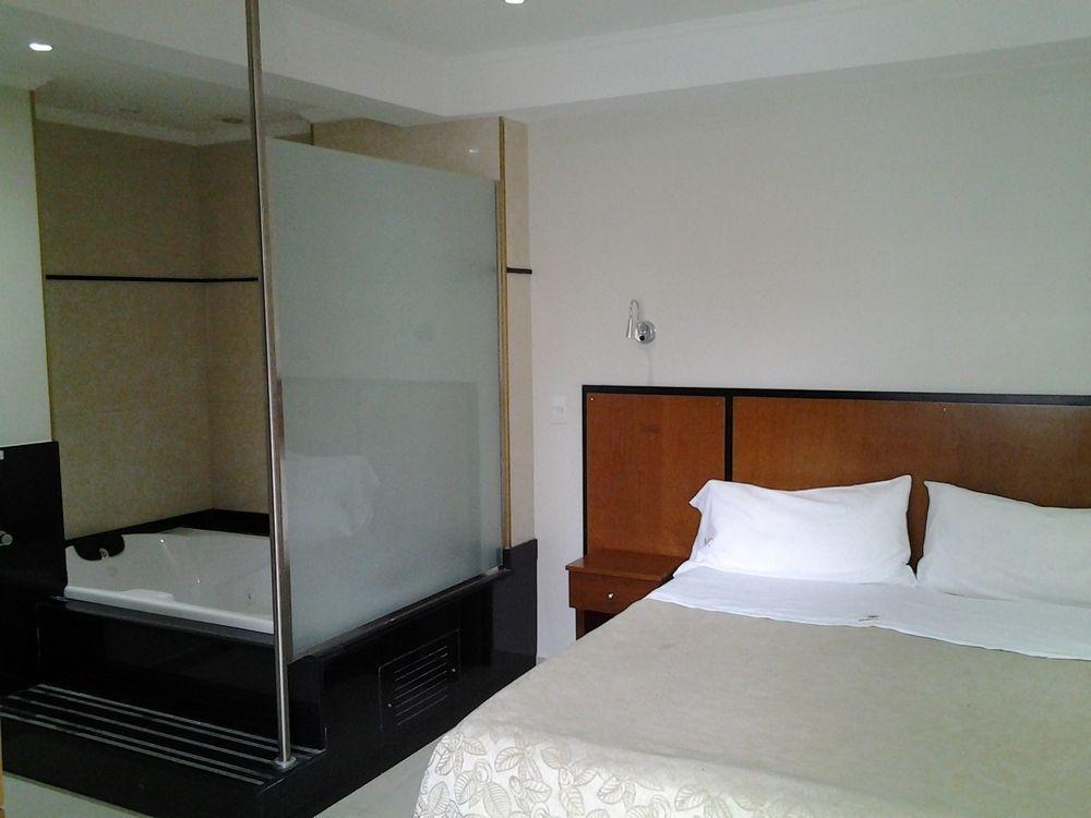 Hotel Athos Buenos Aires Esterno foto