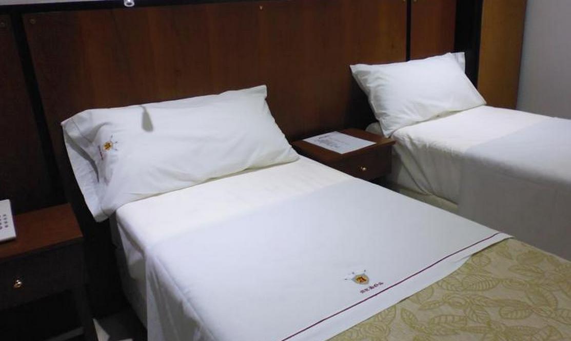 Hotel Athos Buenos Aires Esterno foto
